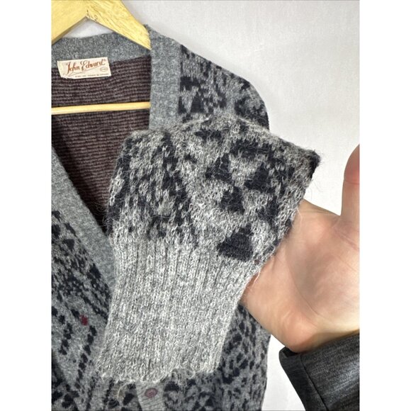 Vintage John Edward Made in Spain Wool Cardigan Geometric Pattern Men’s XL - Picture 3 of 6